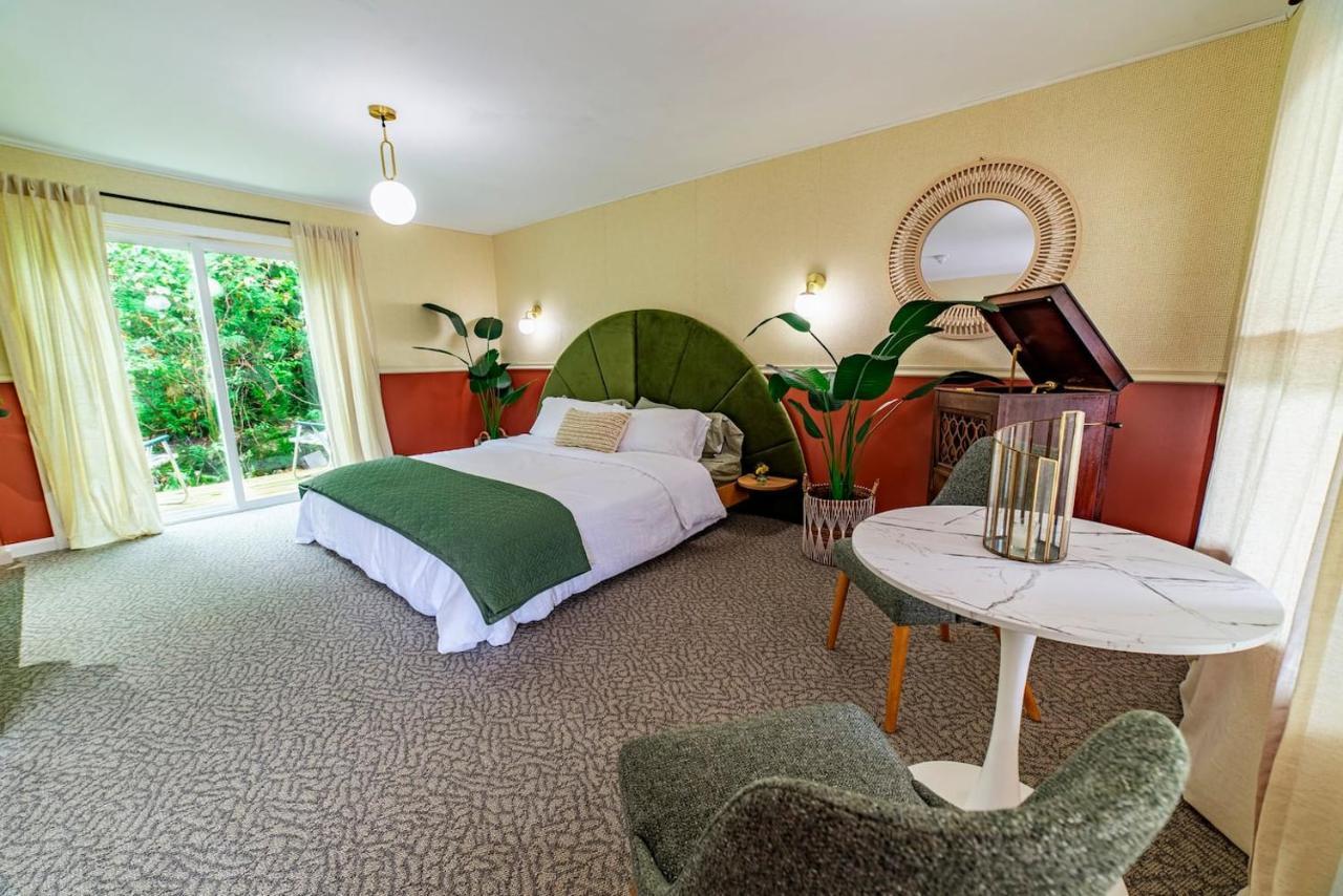 The Springs Motel New Ashford Kültér fotó